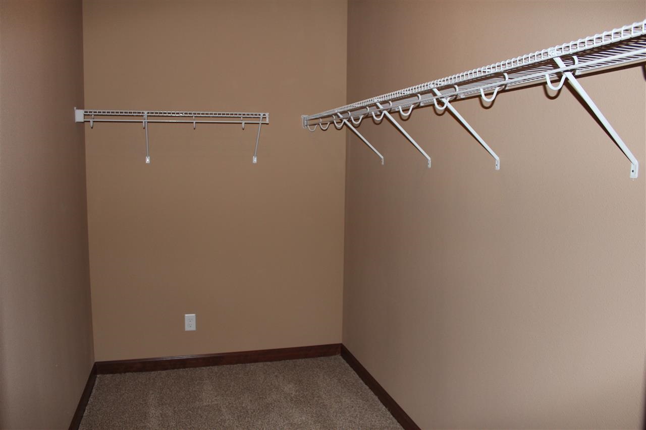 9517 W Ballesteros Ct - Photo 15