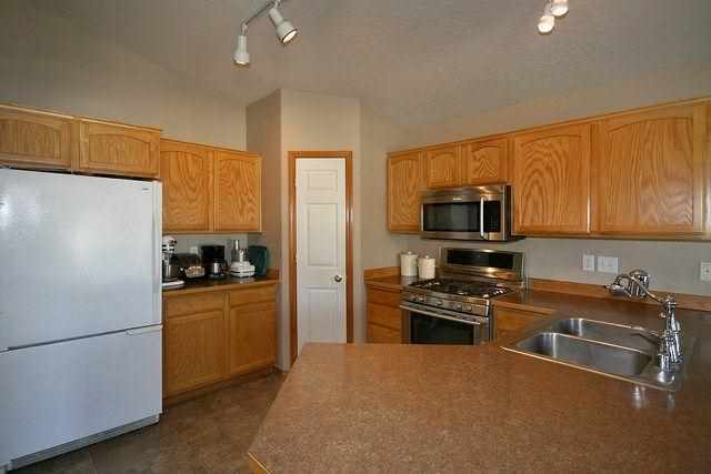 3109 Meadow Glenn - Photo 6