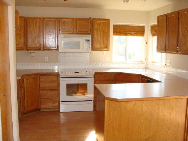 15518 E 20th Ave - Photo 4