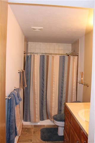18407 E 8th Avenue - Photo 12