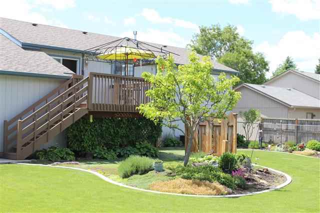 18407 E 8th Avenue - Photo 16