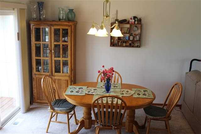 18407 E 8th Avenue - Photo 4