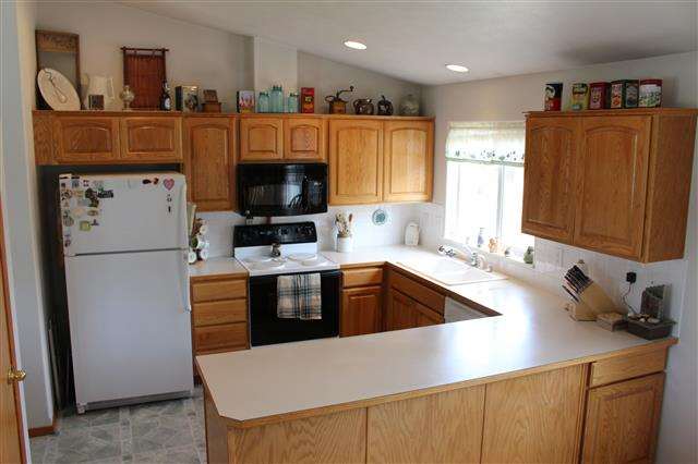 18407 E 8th Avenue - Photo 5