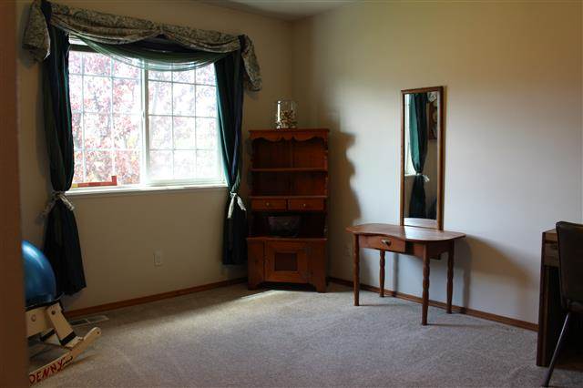 18407 E 8th Avenue - Photo 8