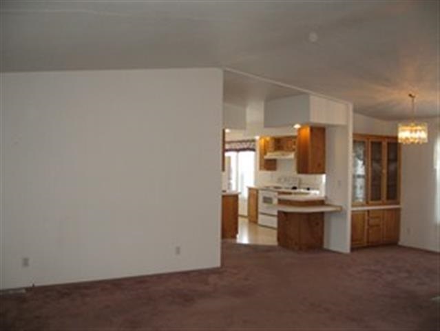 6805 N CRESTLINE ST,  #33 - Photo 3