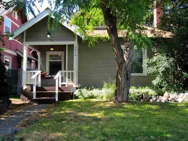 2810 W BROADWAY - Photo 1
