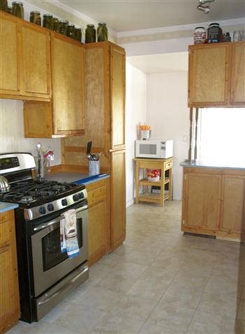 2810 W BROADWAY - Photo 10