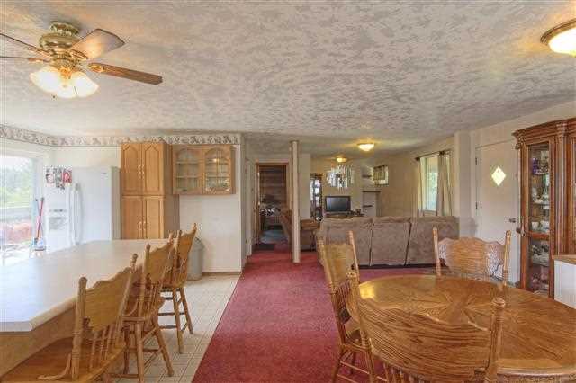 13310 E Blanchard Rd - Photo 3