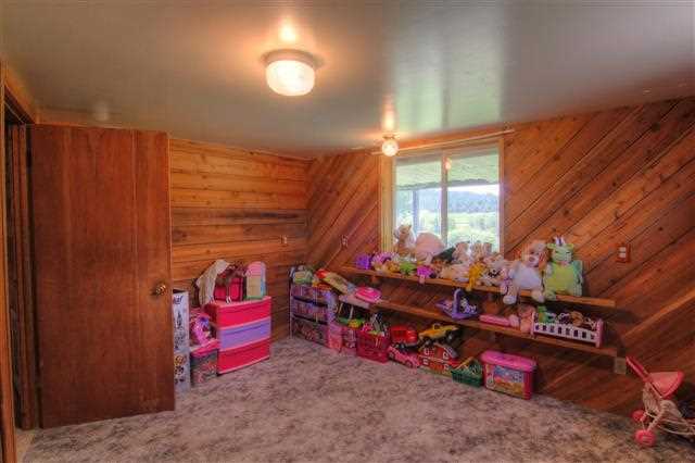 13310 E Blanchard Rd - Photo 7