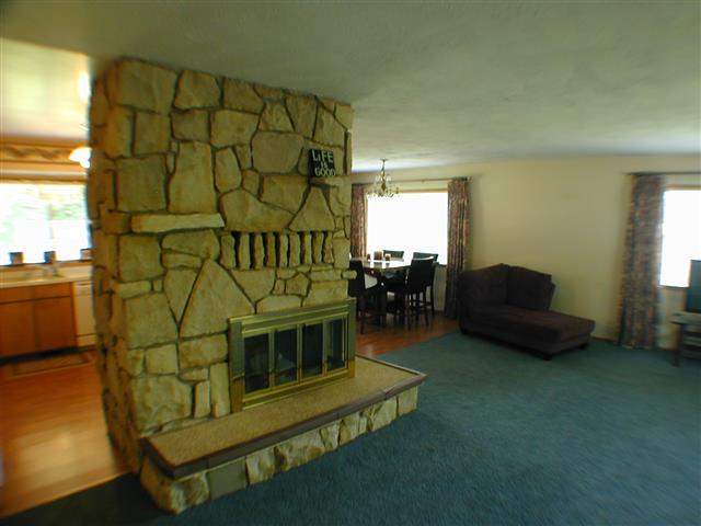 712 E A St - Photo 8