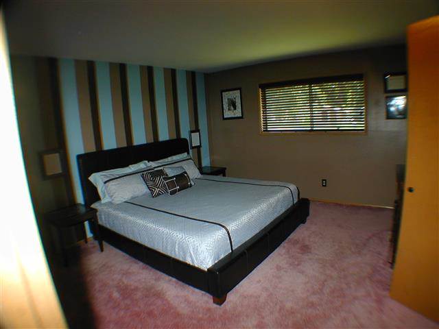 712 E A St - Photo 9
