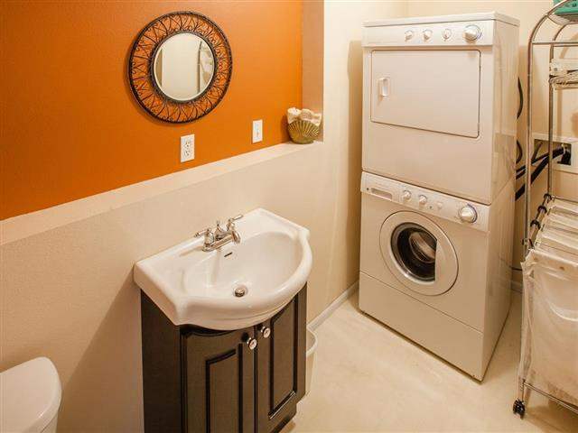 1910 N HODGES Ln - Photo 13