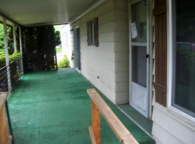 19709 E Maxwell Ave - Photo 5