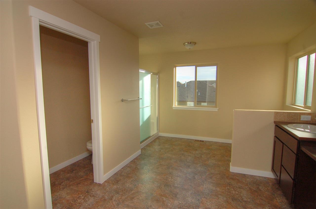 2607 W Heath Ave - Photo 11