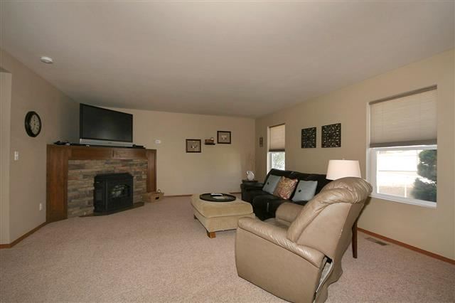 18119 E Mansfield Ave - Photo 4