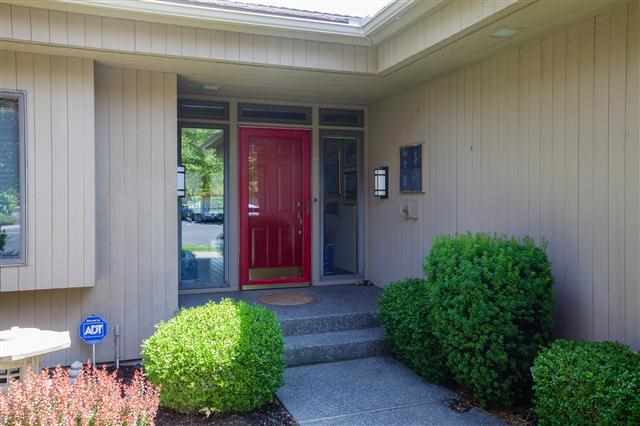 5211 S Woodfield Ln - Photo 4