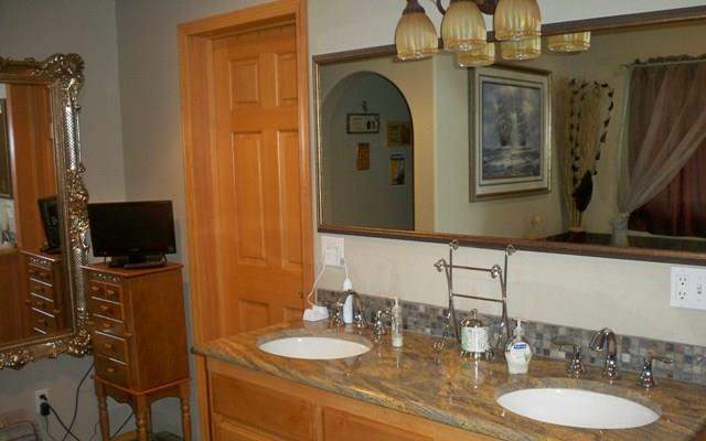 24609 E Rosewood Ave. - Photo 8