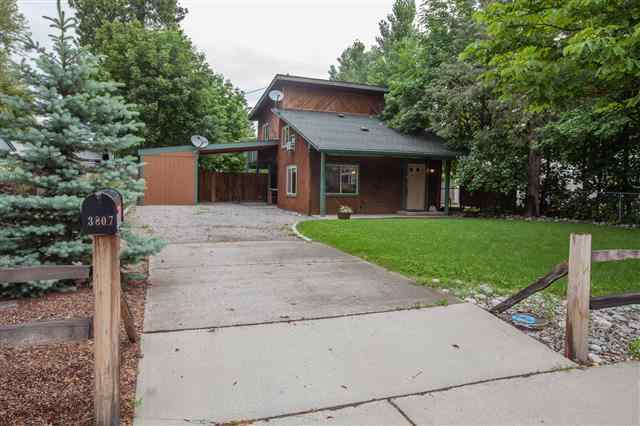 3807 E 30th