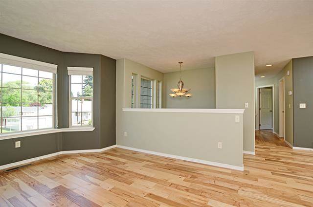 3522 E 27th Ave - Photo 6