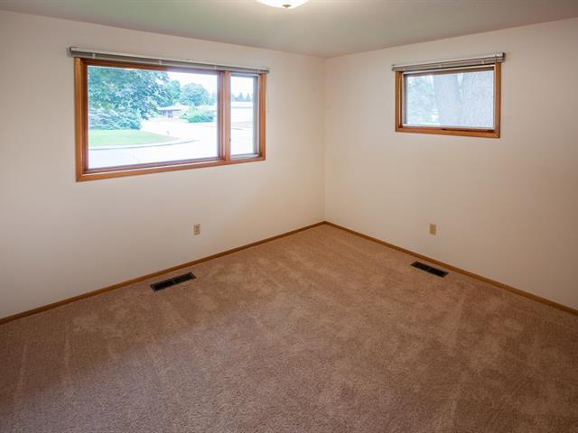 7141 N Fleming St - Photo 11