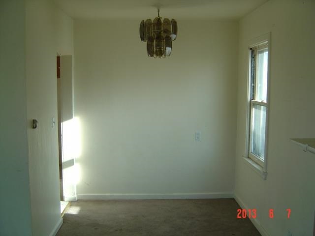 1124 E Lacrosse Ave - Photo 4