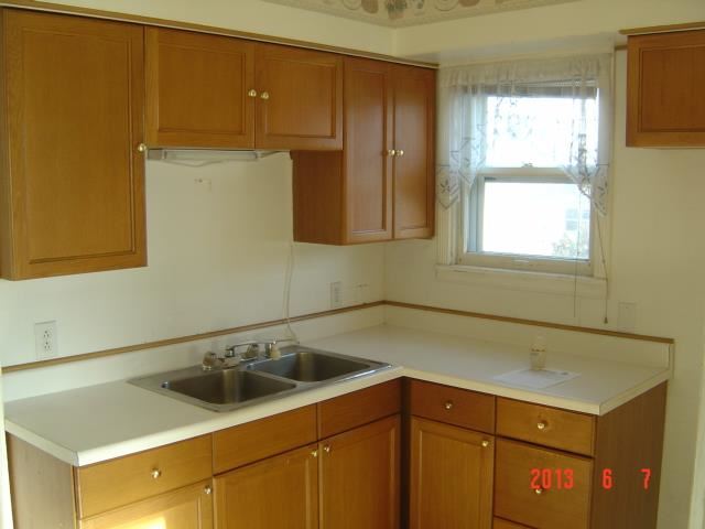 1124 E Lacrosse Ave - Photo 5