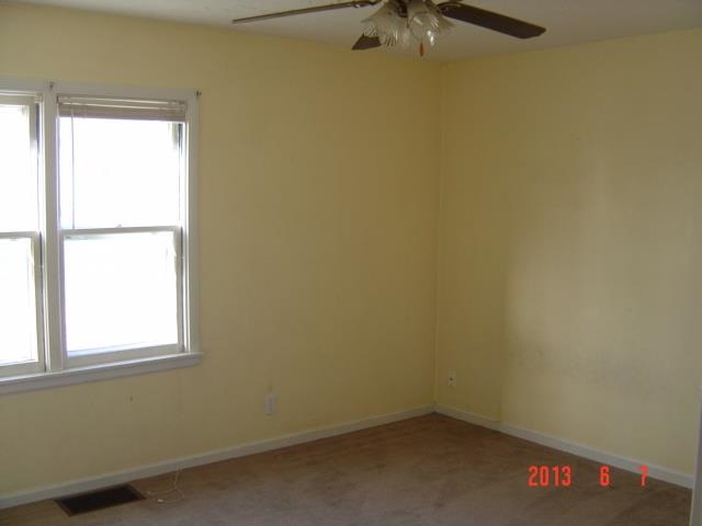 1124 E Lacrosse Ave - Photo 6