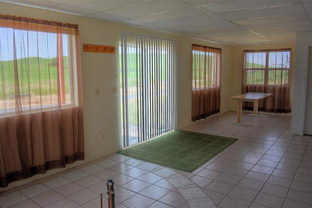 1442 Old Thornton Hwy - Photo 2