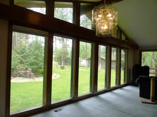 10720 E 47th Ave - Photo 3