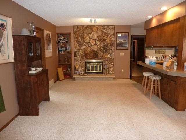 10720 E 47th Ave - Photo 5