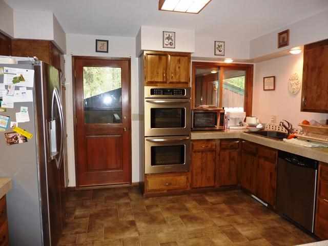 10720 E 47th Ave - Photo 6