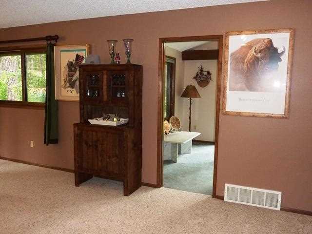 10720 E 47th Ave - Photo 9