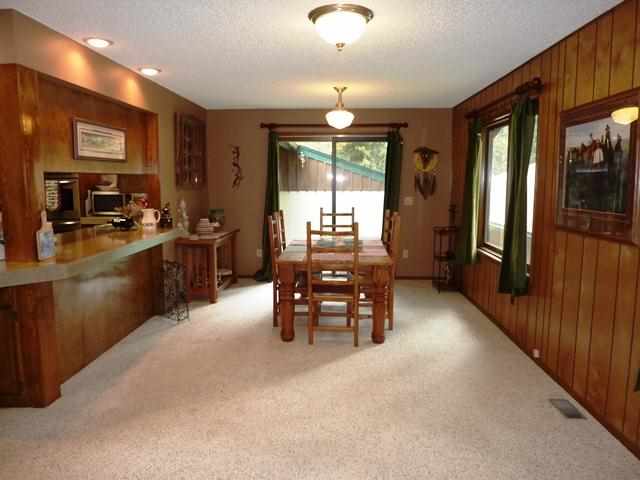 10720 E 47th Ave - Photo 10