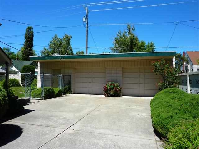 424 W Park Pl - Photo 18