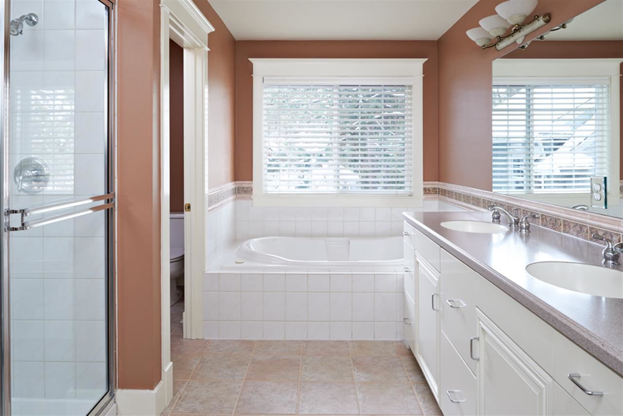 1015 E 20th Ave - Photo 11