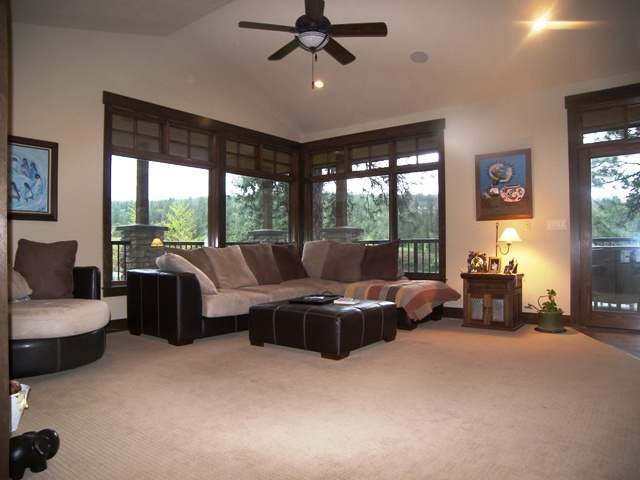 7306 S Hatch - Photo 3