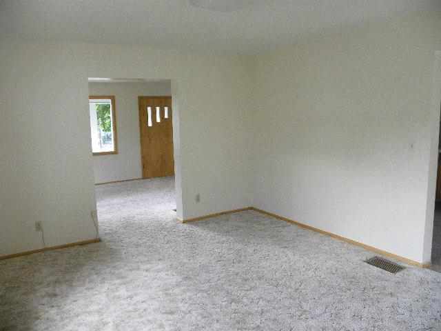 914 S ALTAMONT Blvd - Photo 3