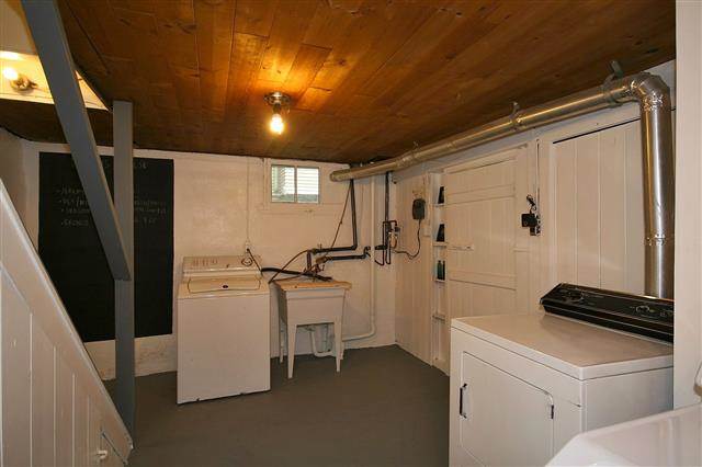 2823 W Euclid - Photo 11
