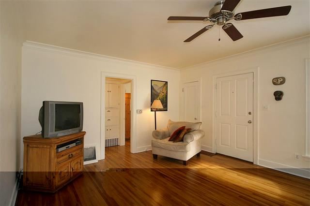 2823 W Euclid - Photo 3