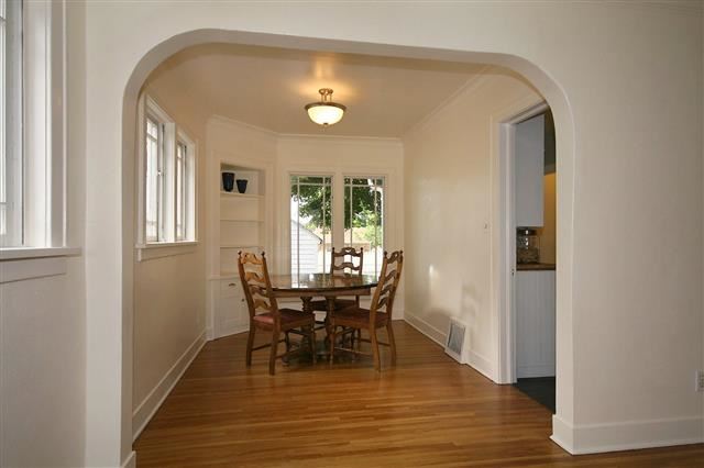 2823 W Euclid - Photo 4