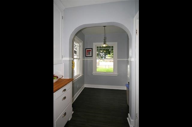 2823 W Euclid - Photo 7