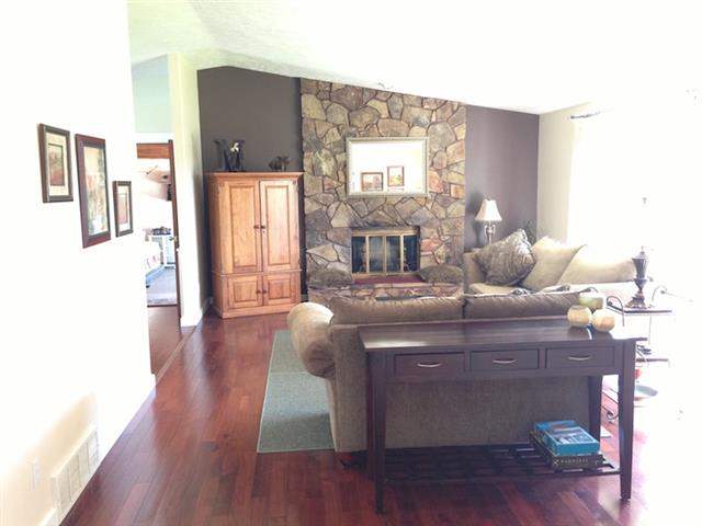 7915 N PANORAMA - Photo 3