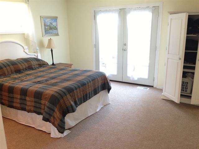 7915 N PANORAMA - Photo 8
