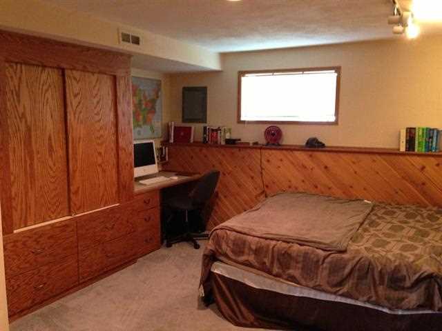 7915 N PANORAMA - Photo 9