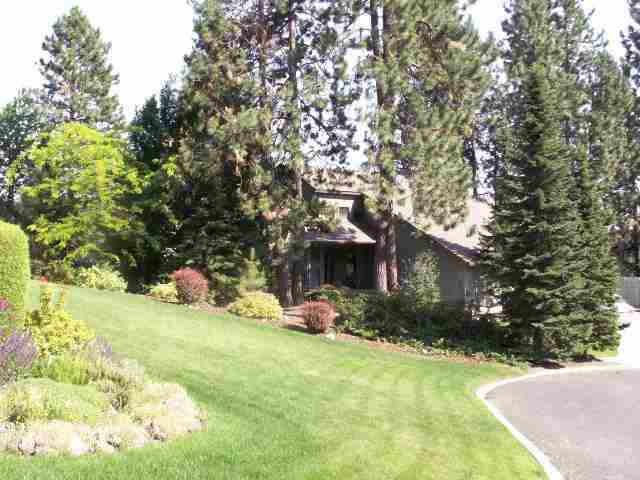 2611 S HARGREAVES - Photo 1