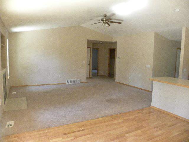 17110 N Wylie Dr - Photo 3