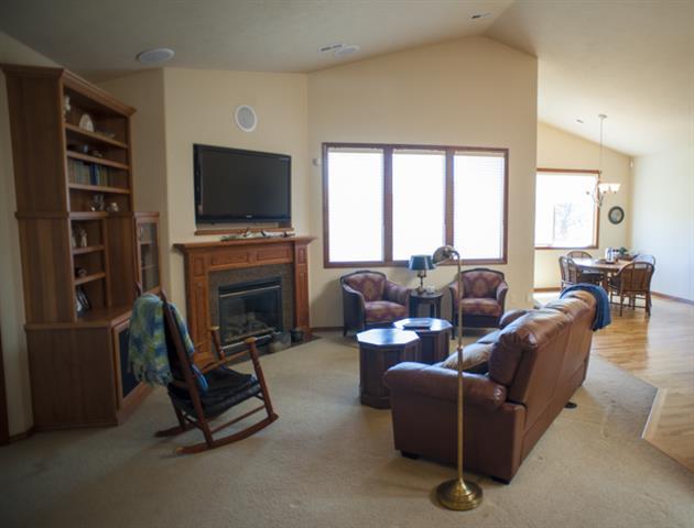 2208 E 51st Ln - Photo 6