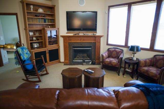2208 E 51st Ln - Photo 7