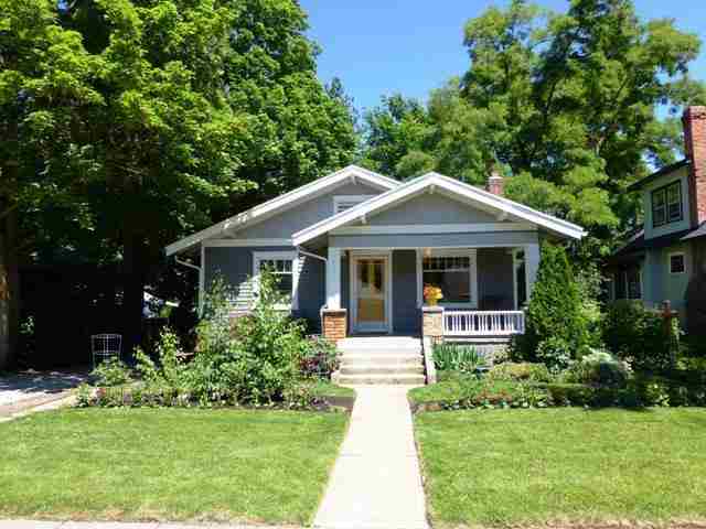 805 E 33rd Ave