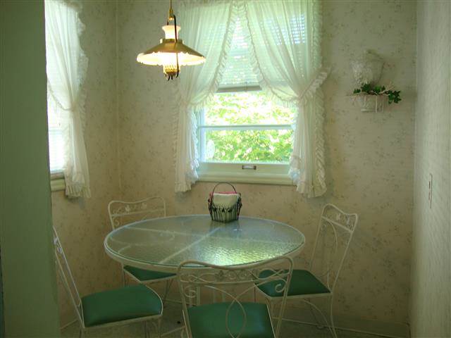 1111 W 26th Ave - Photo 4